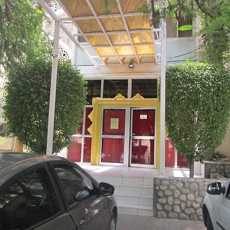 Qurum Beach Hotel Маскат Екстериор снимка