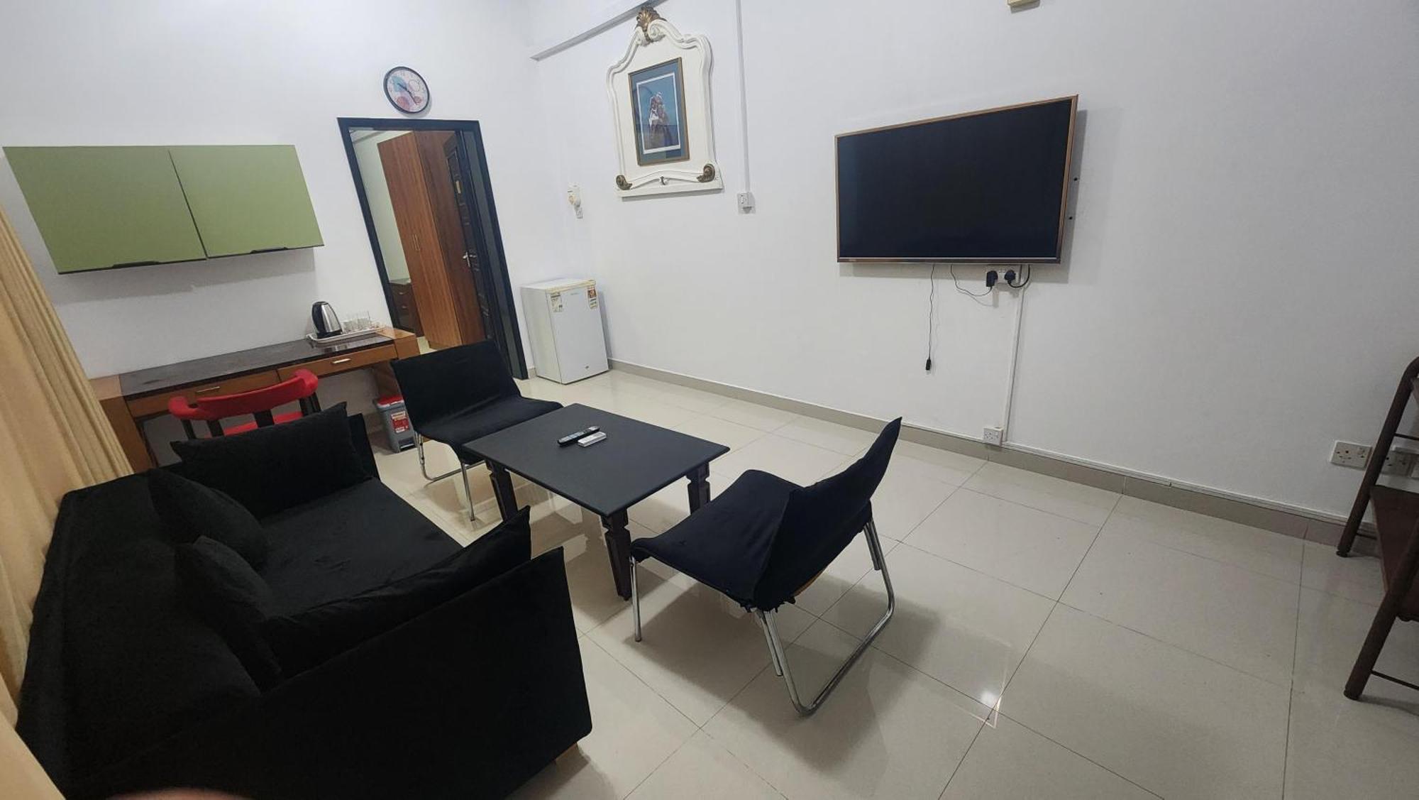 Qurum Beach Hotel Маскат Екстериор снимка