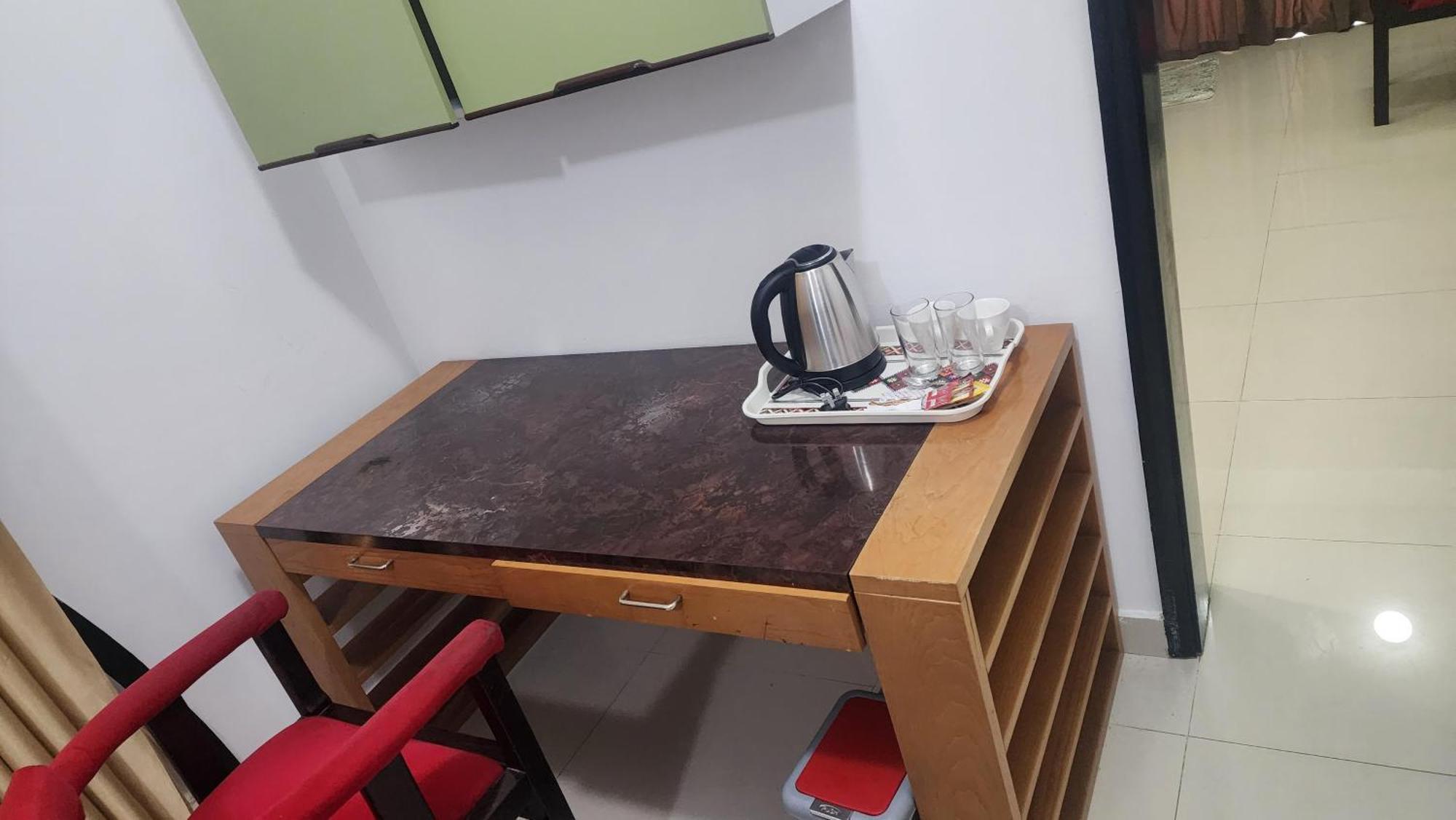 Qurum Beach Hotel Маскат Екстериор снимка