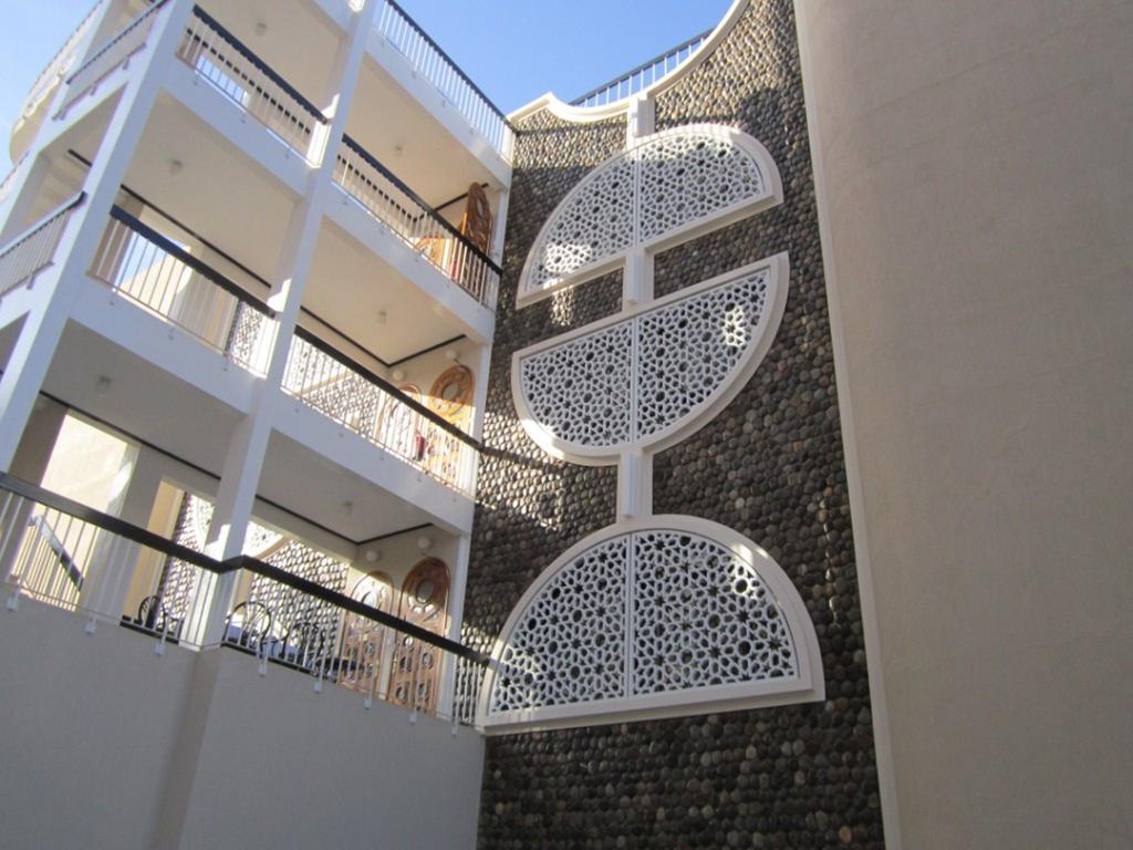 Qurum Beach Hotel Маскат Екстериор снимка