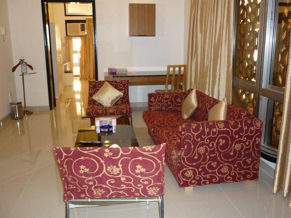 Qurum Beach Hotel Маскат Екстериор снимка