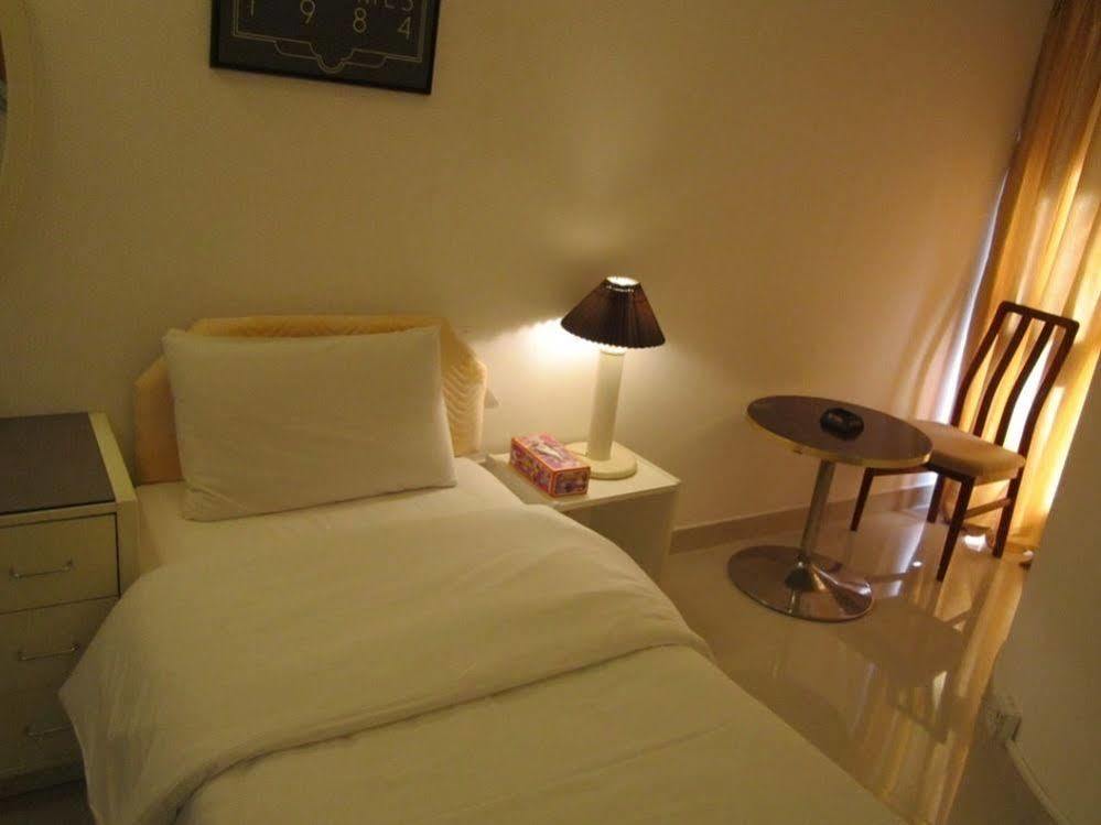 Qurum Beach Hotel Маскат Екстериор снимка